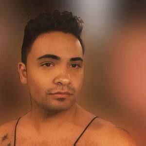 Meet your Posher, Adam